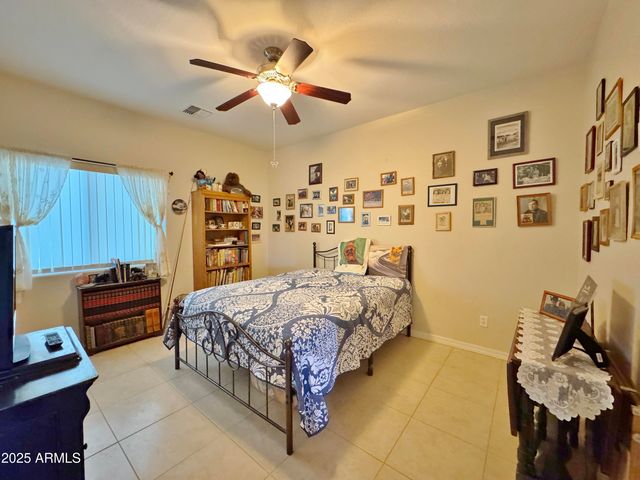 8559 W CANTERBURY Lane, Arizona City, AZ 85123