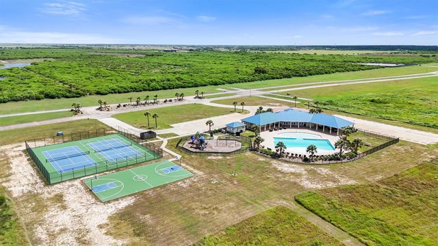 3149 Palacios Bay Drive, Palacios, TX 77465