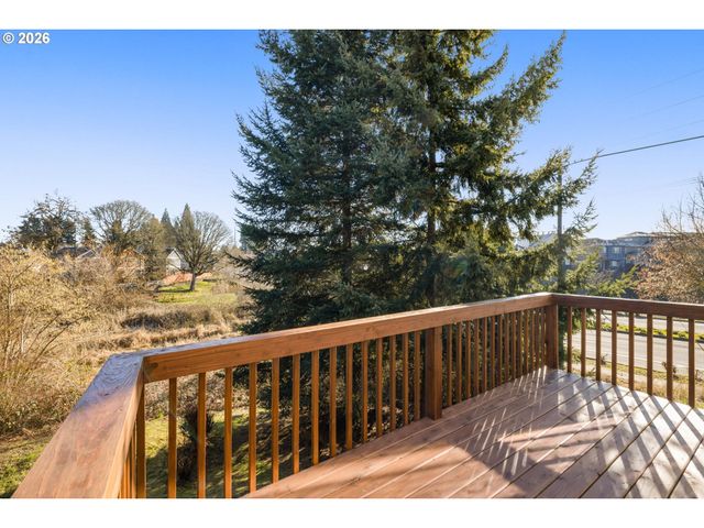 542 Sw SUTHERLAND Way, Beaverton, OR 97006