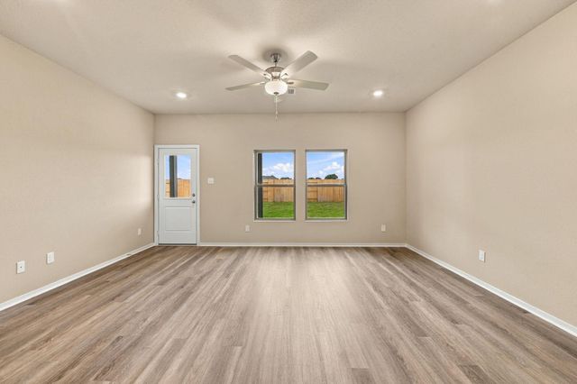 19055 Cetara Villa Drive, Hockley, TX 77447