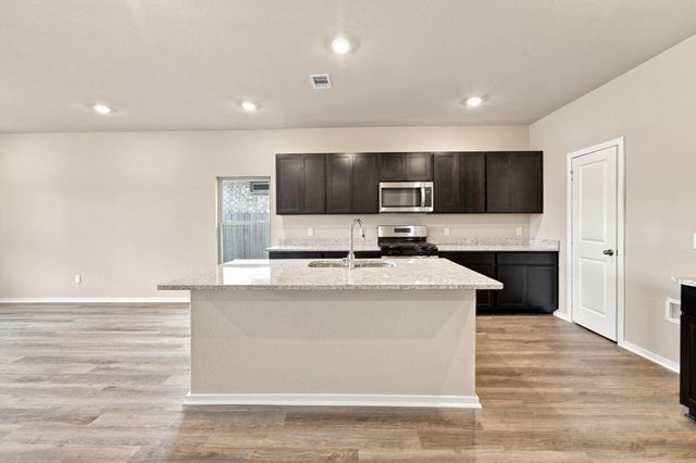 19055 Cetara Villa Drive, Hockley, TX 77447