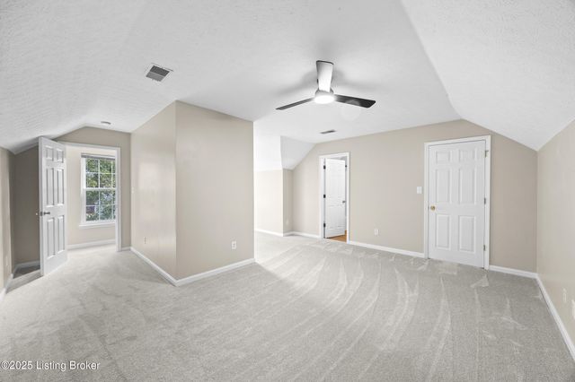 6202 Apple Cider Dr, Louisville, KY 40219