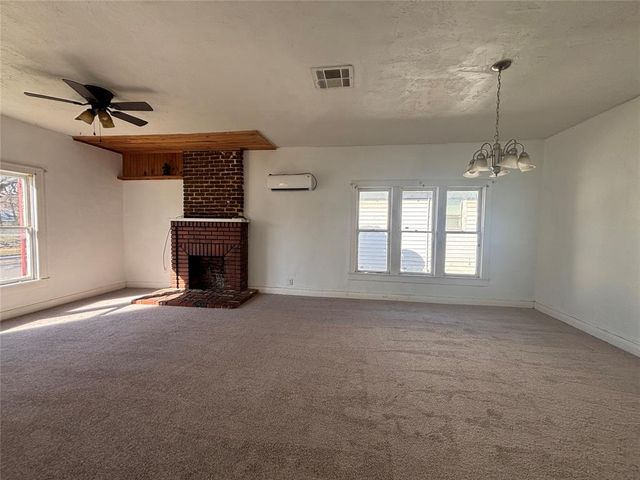 641 N Broadway, Shawnee, OK 74801