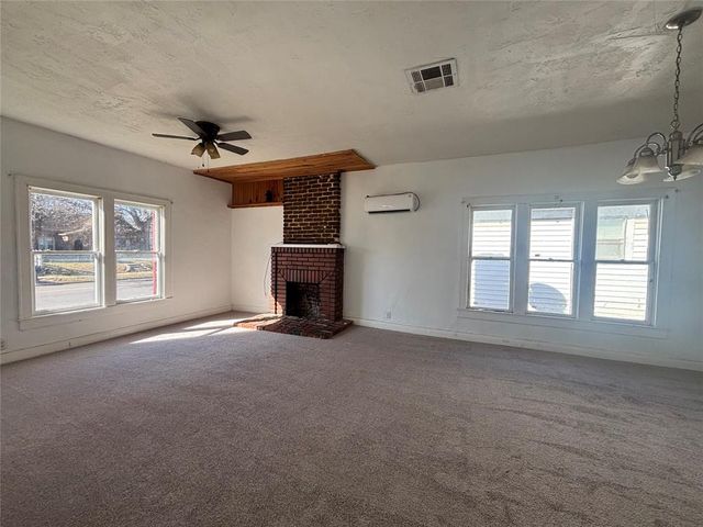 641 N Broadway, Shawnee, OK 74801