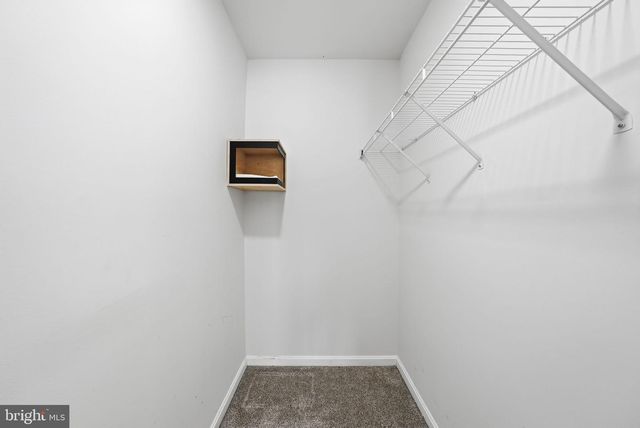 2335 HUNTINGTON STATION CT, Alexandria, VA 22303