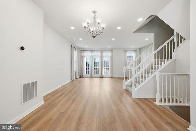 2335 HUNTINGTON STATION CT, Alexandria, VA 22303