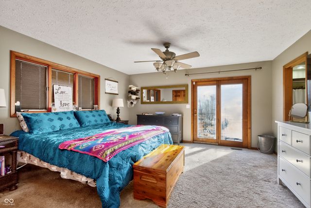 2225 W County Road 300 S, Danville, IN 46122