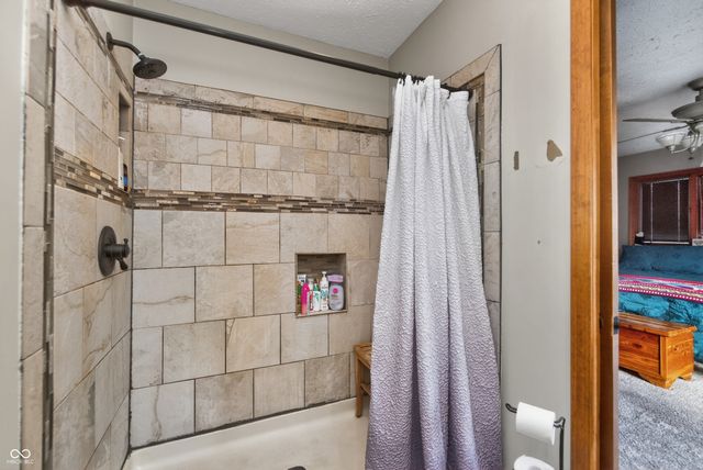 2225 W County Road 300 S, Danville, IN 46122