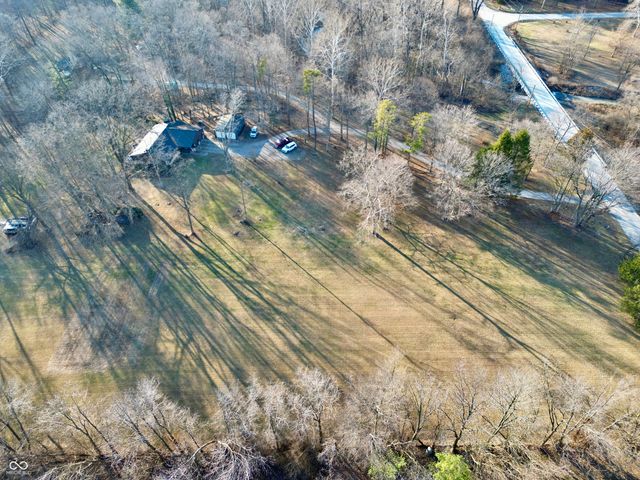 2225 W County Road 300 S, Danville, IN 46122