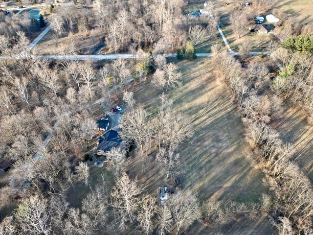 2225 W County Road 300 S, Danville, IN 46122