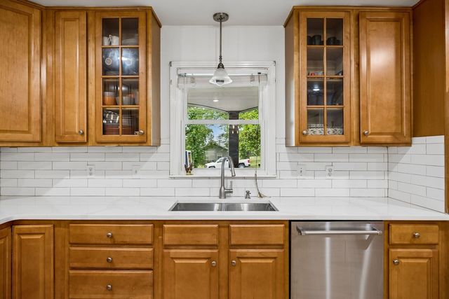 225 London Ln, Franklin, TN 37067