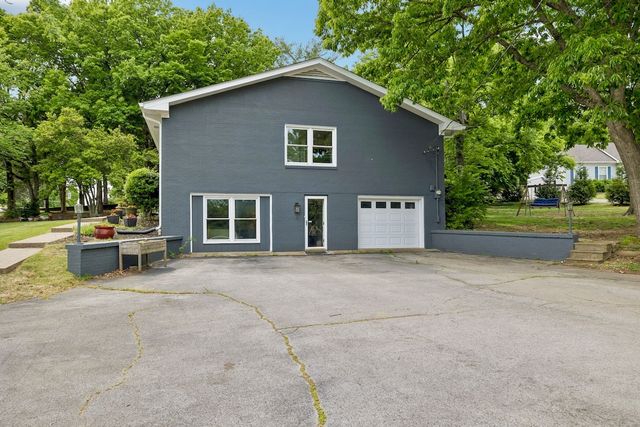 225 London Ln, Franklin, TN 37067