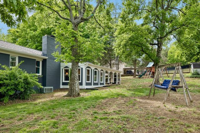 225 London Ln, Franklin, TN 37067
