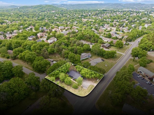 225 London Ln, Franklin, TN 37067