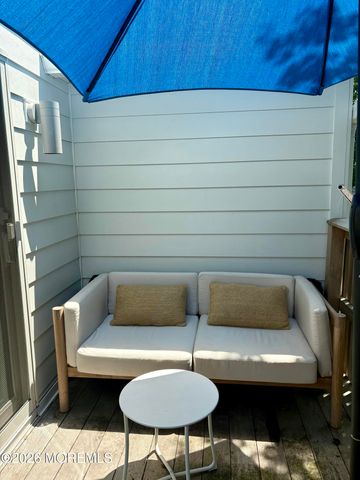 121 Bridge Avenue, Bay Head, NJ 08742