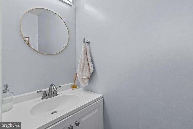 11 SCHUYLER CT, Newark, DE 19702