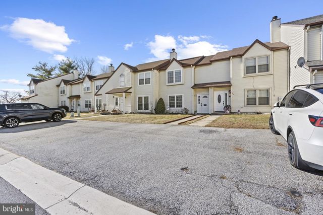 11 SCHUYLER CT, Newark, DE 19702