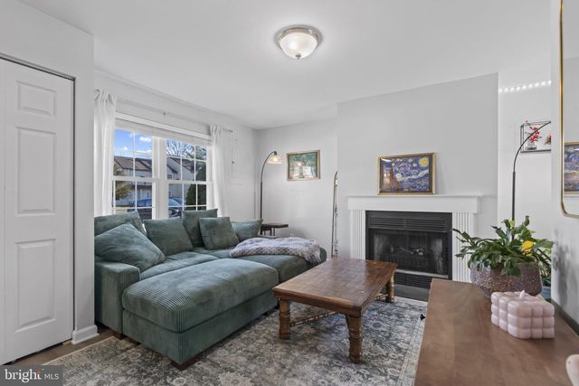 11 SCHUYLER CT, Newark, DE 19702