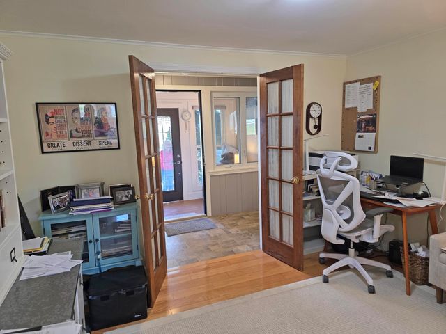 171 Green Meadow, Brattleboro, VT 05301