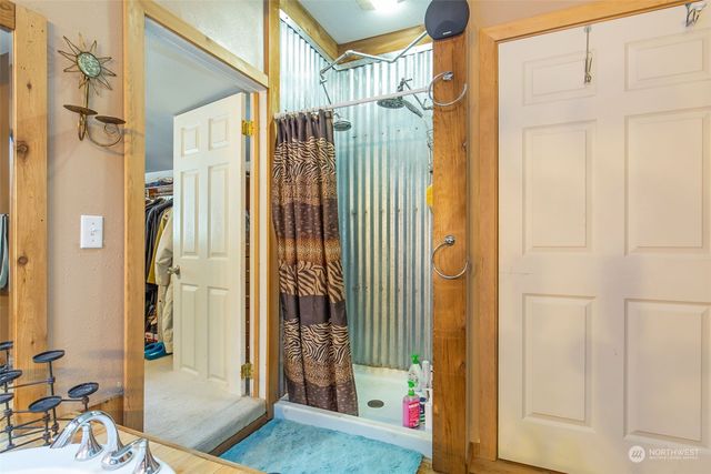 1497 Old Military Road SE, Tenino, WA 98589