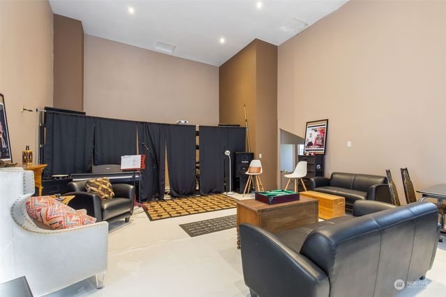 1497 Old Military Road SE, Tenino, WA 98589