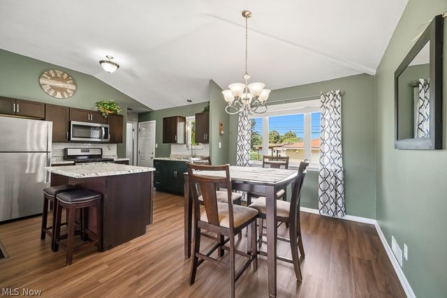 1520 David Avenue, Parma, OH 44134