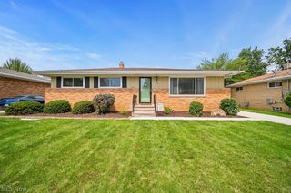 1520 David Avenue, Parma, OH 44134