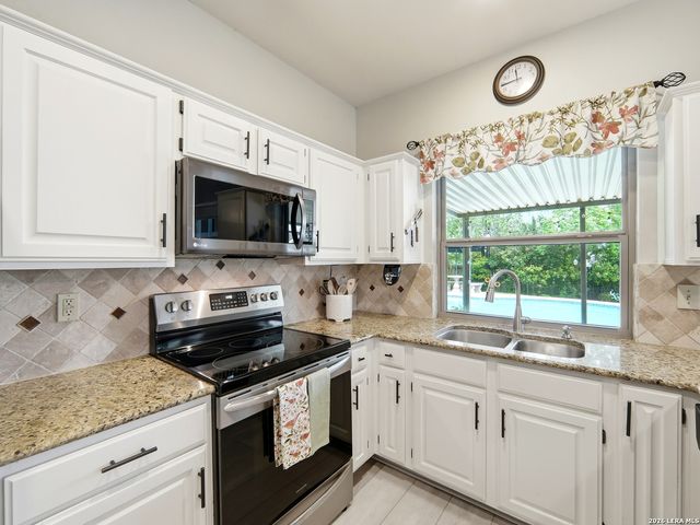 5958 Spring Buck, San Antonio, TX 78247