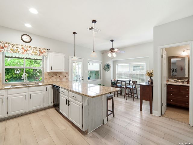 5958 Spring Buck, San Antonio, TX 78247