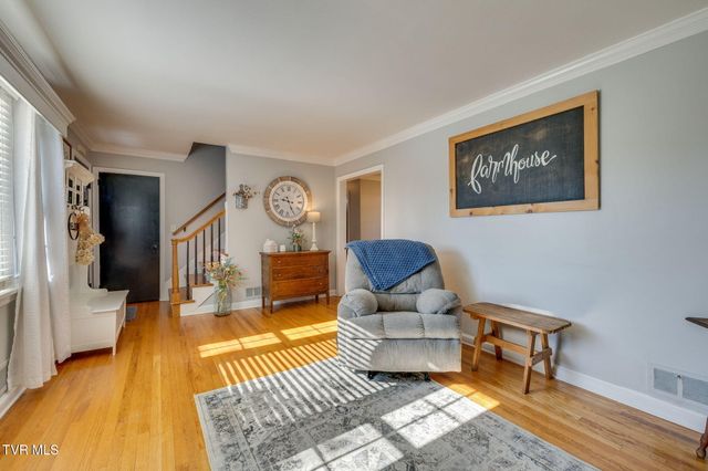 824 Fairmont Avenue, Kingsport, TN 37660