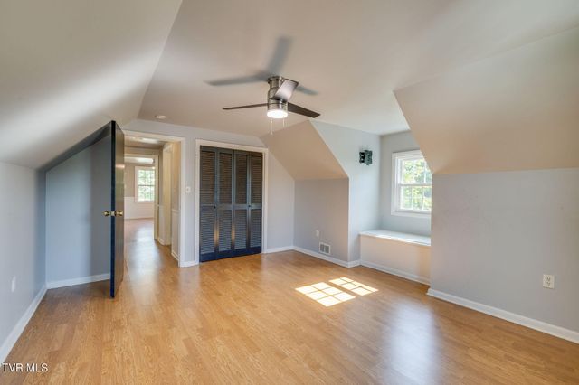 824 Fairmont Avenue, Kingsport, TN 37660