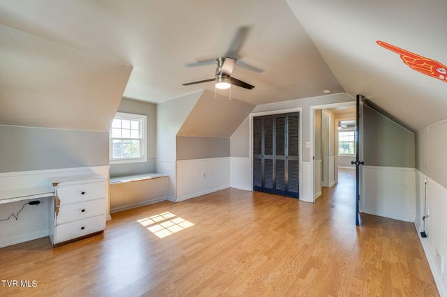 824 Fairmont Avenue, Kingsport, TN 37660