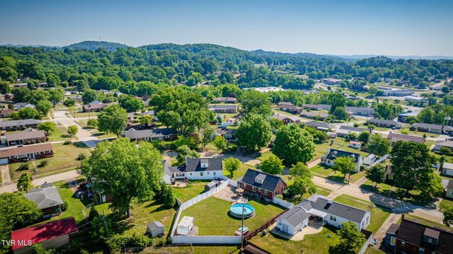 824 Fairmont Avenue, Kingsport, TN 37660