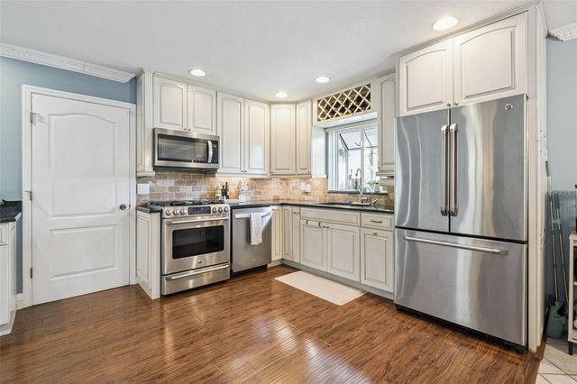 108 TEMPLE DRIVE, Longwood, FL 32750