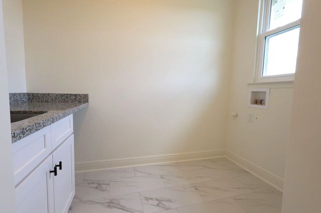 594 Jean Charles Boulevard, Gray, LA 70359