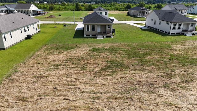 594 Jean Charles Boulevard, Gray, LA 70359