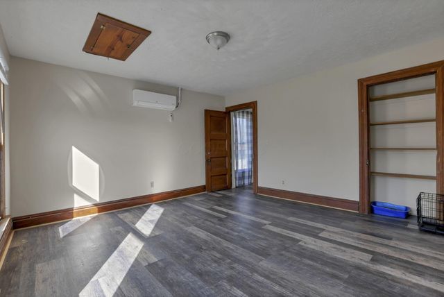 128 Wilson Street, Newark, OH 43055