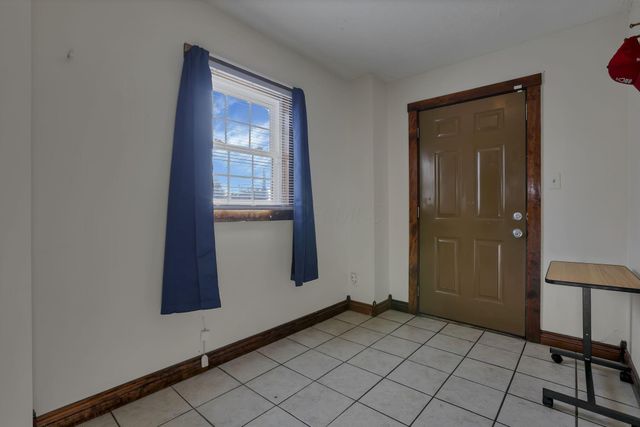 128 Wilson Street, Newark, OH 43055