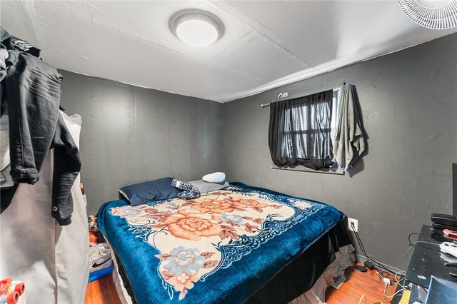 3 Hutchinson Avenue, Pawtucket, RI 02861