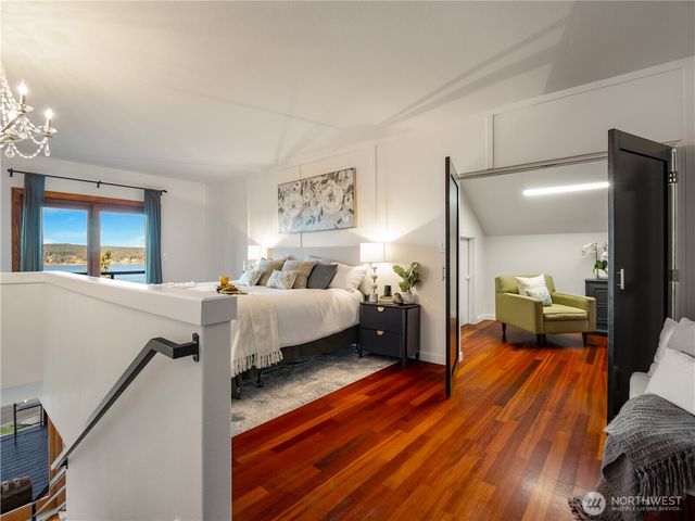 3617 Soundview Drive W, University Place, WA 98466