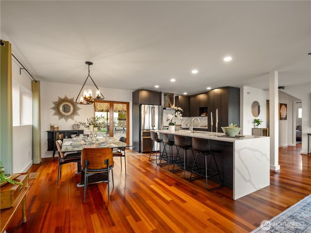 3617 Soundview Drive W, University Place, WA 98466