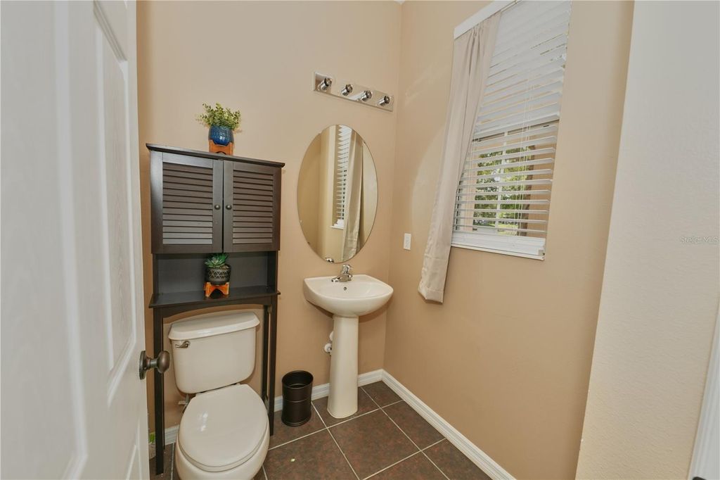 Image 14 of property listing at 9135 CARDINAL MEADOW TRAIL, Orlando, FL 32827
