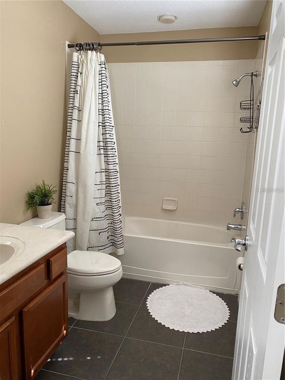 Image 18 of property listing at 9135 CARDINAL MEADOW TRAIL, Orlando, FL 32827