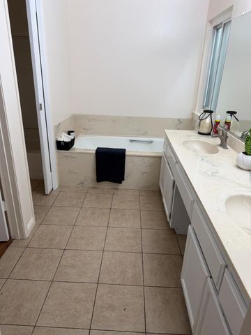 4524 Wessex Ln, Salida, CA 95368