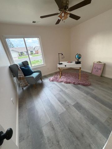 4524 Wessex Ln, Salida, CA 95368