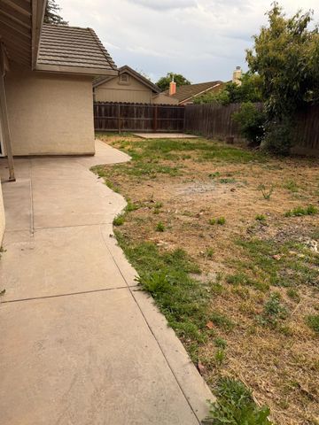 4524 Wessex Ln, Salida, CA 95368