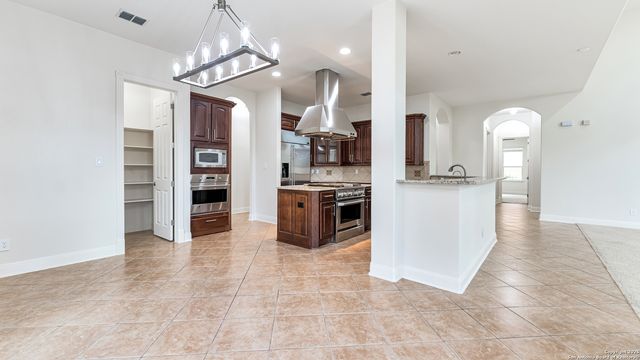 24711 Faraday, San Antonio, TX 78257