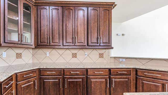 24711 Faraday, San Antonio, TX 78257