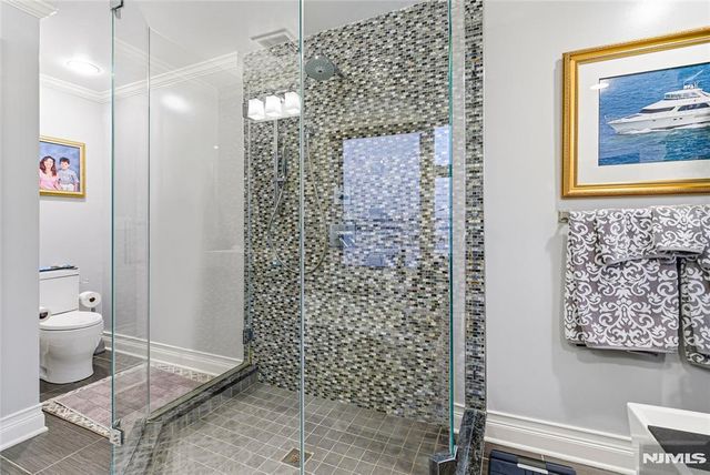 119 Hudson Cove, Edgewater, NJ 07020