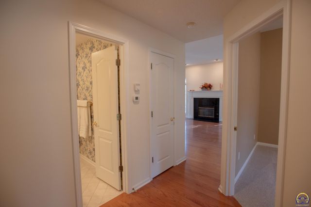 6247 SW 40th Ct, Topeka, KS 66610